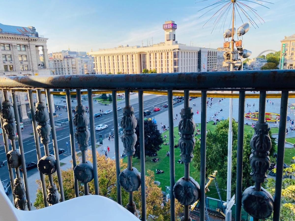 Amazing View Of Independence Square Apartment เคียฟ ภายนอก รูปภาพ